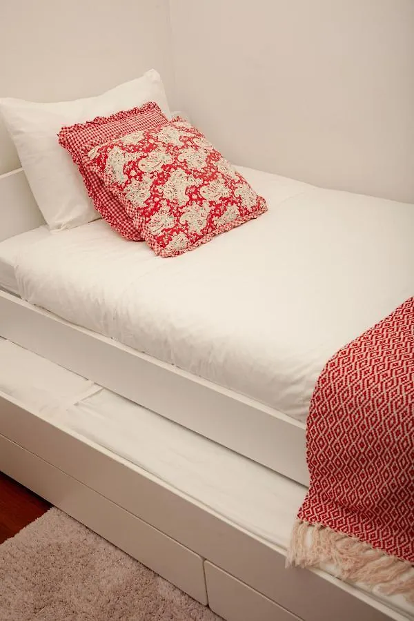 Ola Lisboa ! Central Apartment Lightning Quiet View Garden 10Mn Airport البرتغال